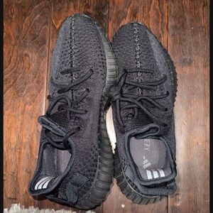 Yeezy Black Knit Men's Shoes